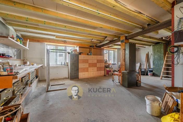 Prodej rodinného domu, Velká Chmelištná, 550 m2