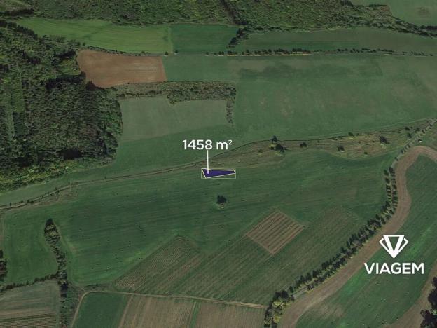 Prodej pole, Pnětluky, 1458 m2