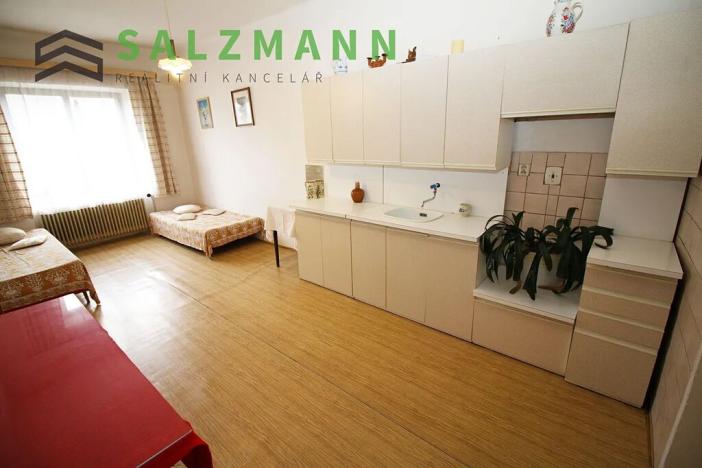 Prodej rodinného domu, Stráž, 220 m2