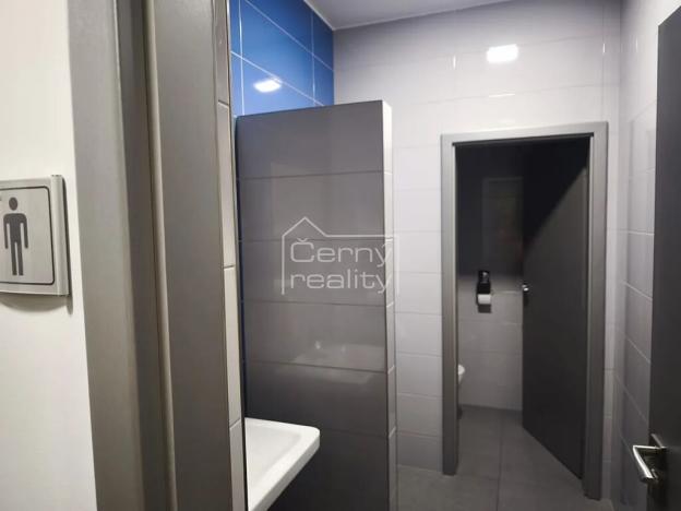 Pronájem kanceláře, Trutnov, Horská, 180 m2