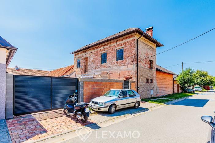Prodej rodinného domu, Hevlín, 160 m2