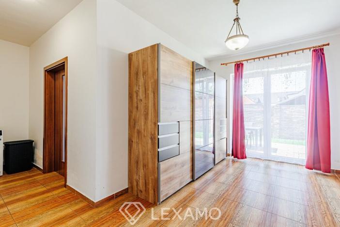 Prodej rodinného domu, Hevlín, 160 m2