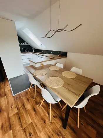 Prodej rodinného domu, Prackovice nad Labem, 190 m2