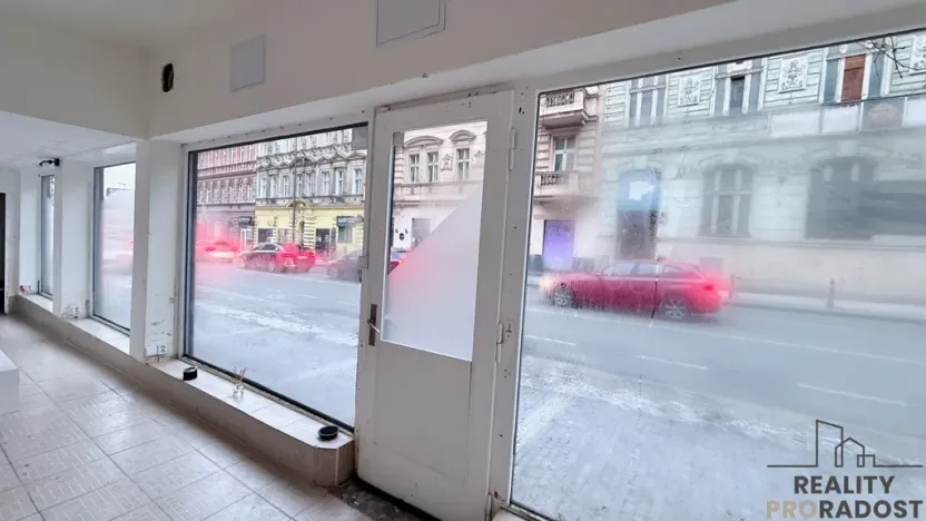 Pronájem obchodního prostoru, Praha - Žižkov, Husitská, 10 m2