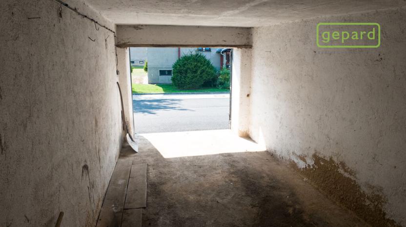 Prodej garáže, Velká Hleďsebe, 18 m2