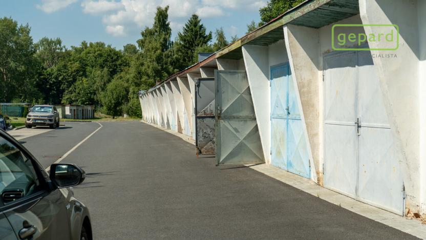 Prodej garáže, Velká Hleďsebe, 18 m2