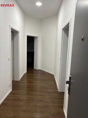 Prodej bytu 2+1, Karlovy Vary, Petřín, 98 m2