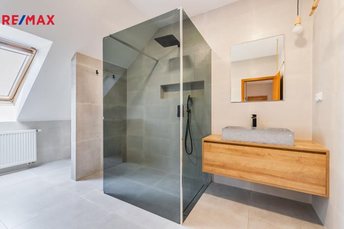 Pronájem bytu 2+kk, Praha - Dolní Chabry, U jízdárny, 82 m2