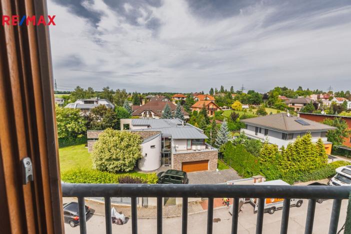 Pronájem bytu 2+kk, Praha - Dolní Chabry, U jízdárny, 82 m2