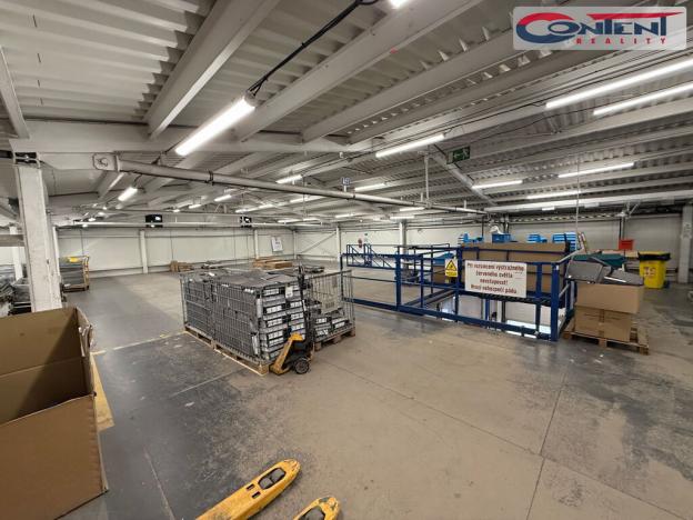 Pronájem výrobních prostor, Praha - Hostivař, Radiová, 2235 m2