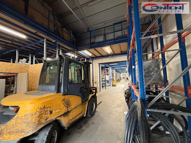 Pronájem výrobních prostor, Praha - Hostivař, Radiová, 2235 m2