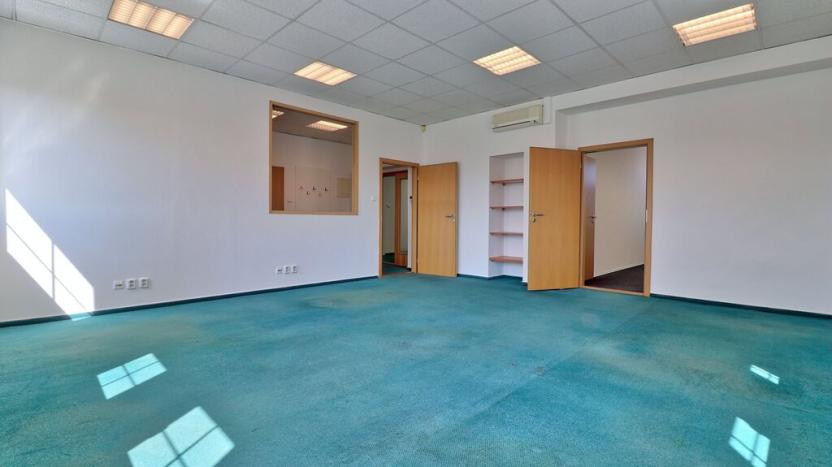 Pronájem kanceláře, Ostrava - Moravská Ostrava, Poděbradova, 92 m2