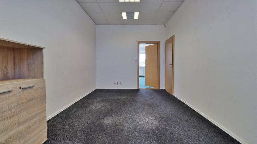 Pronájem kanceláře, Ostrava - Moravská Ostrava, Poděbradova, 92 m2