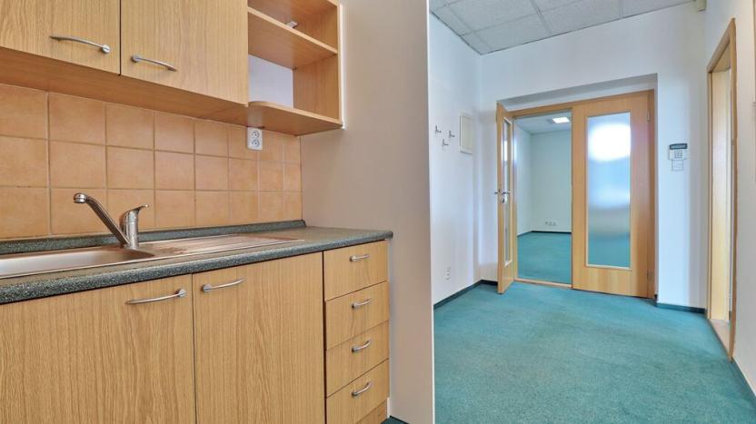 Pronájem kanceláře, Ostrava - Moravská Ostrava, Poděbradova, 92 m2