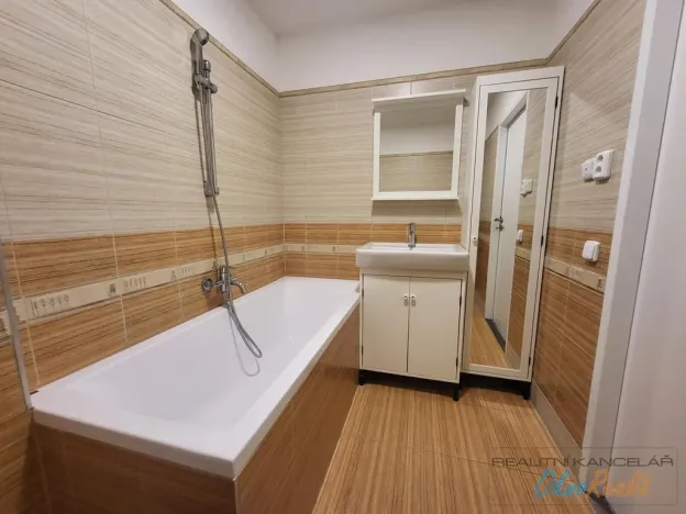 Pronájem bytu 3+1, Rosice, Kaštanová, 78 m2