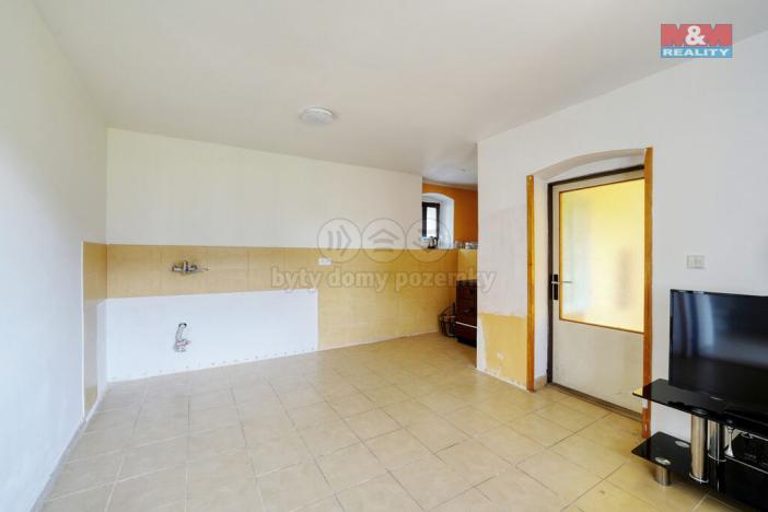 Prodej pozemku pro bydlení, Lestkov - Domaslav, 2370 m2