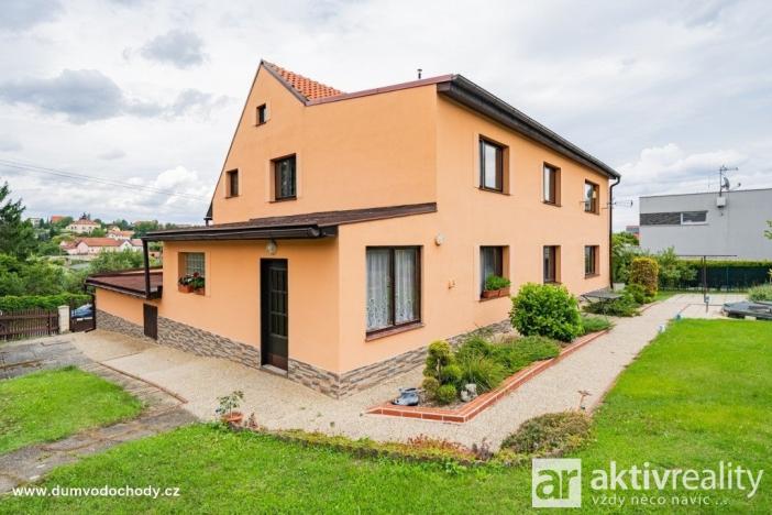 Prodej rodinného domu, Vodochody, 225 m2