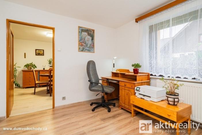 Prodej rodinného domu, Vodochody, 225 m2