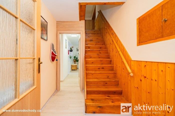 Prodej rodinného domu, Vodochody, 225 m2