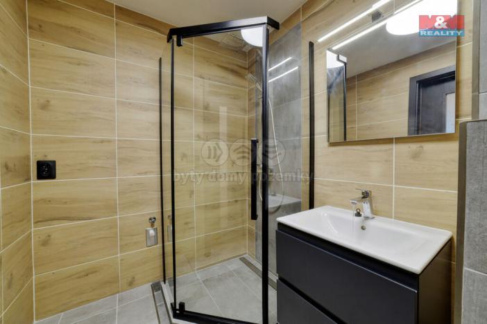 Prodej bytu 2+1, Cheb, Kosmonautů, 55 m2