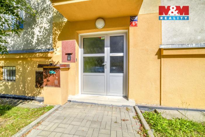 Prodej bytu 2+1, Cheb, Kosmonautů, 55 m2