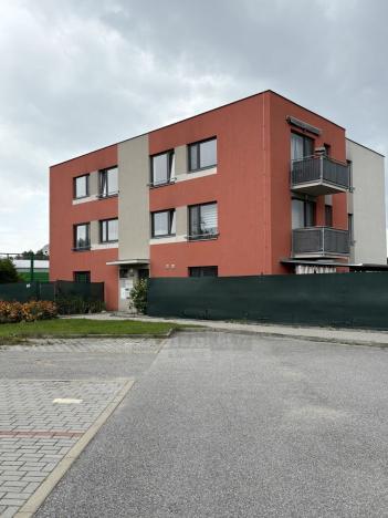 Pronájem komerční nemovitosti, Včelná, Dolní, 9 m2