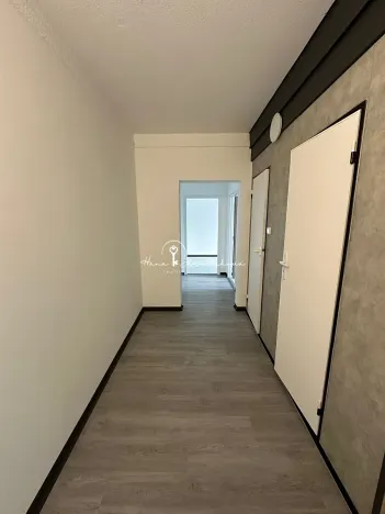 Prodej bytu 3+1, Velešín, Sídliště, 67 m2