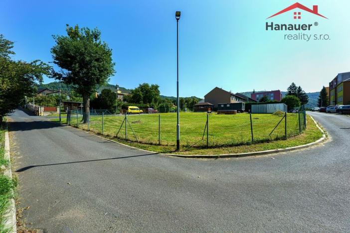 Prodej pozemku pro bydlení, Děčín - Děčín XXVII-Březiny, 1239 m2