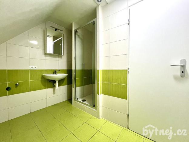 Pronájem bytu 2+1, Olomouc - Hodolany, Rejskova, 66 m2