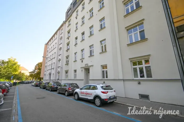 Pronájem bytu 2+kk, Brno, Kartouzská, 44 m2