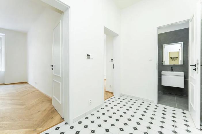 Prodej bytu 2+kk, Praha - Vršovice, Žitomírská, 54 m2