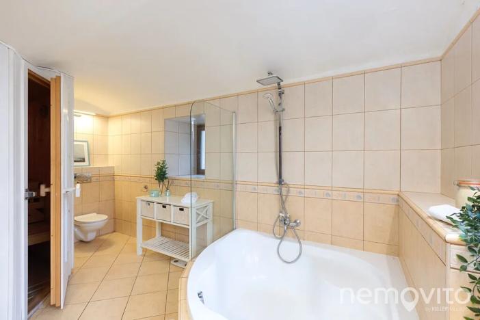 Prodej vícegeneračního domu, Lobeč, 340 m2