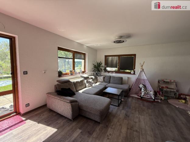 Prodej rodinného domu, Tři Sekery - Krásné, 180 m2