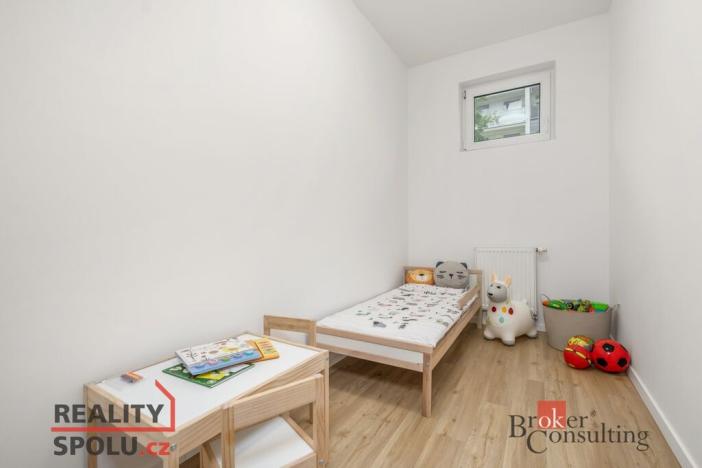 Prodej bytu 3+1, Praha - Modřany, Mráčkova, 62 m2