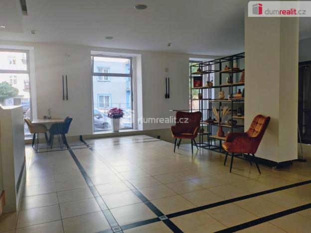 Pronájem kanceláře, Praha, Žerotínova, 48 m2