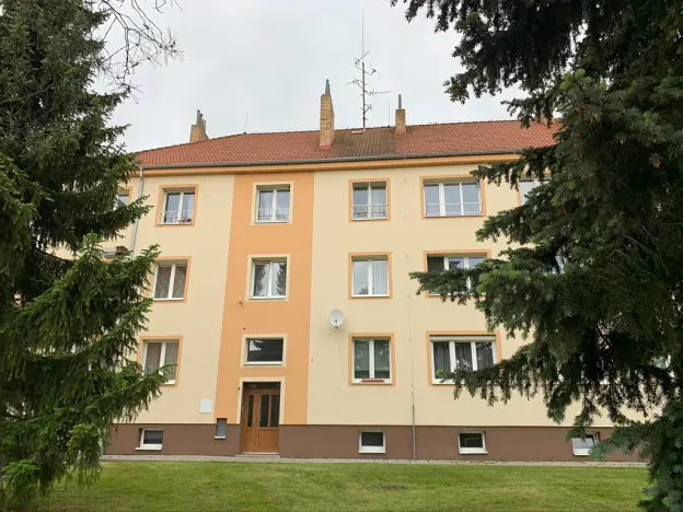 Pronájem bytu 2+kk, Nové Strašecí, Husova, 58 m2