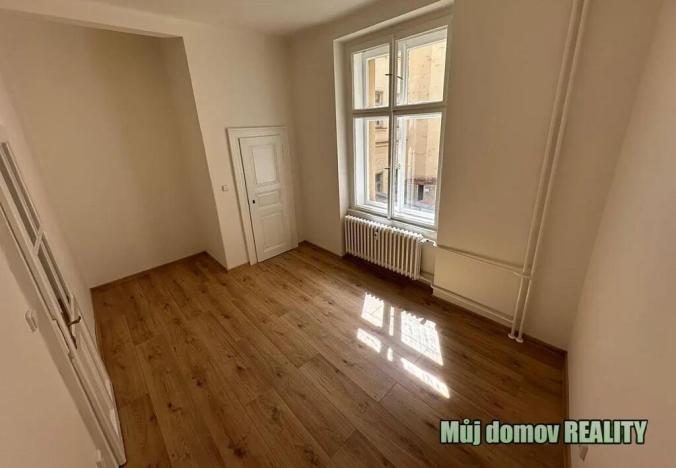 Pronájem bytu 2+1, Praha - Nové Město, Soukenická, 73 m2