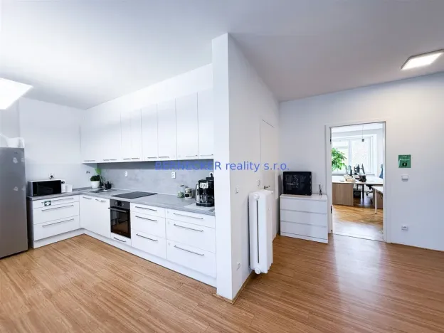 Pronájem bytu 4+kk, Hradec Králové, třída Karla IV., 135 m2