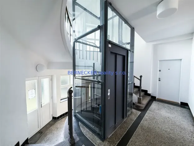 Pronájem bytu 4+kk, Hradec Králové, třída Karla IV., 135 m2