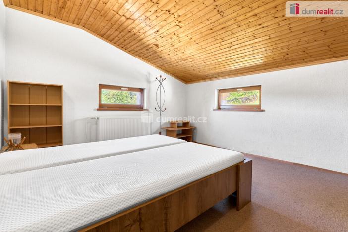 Prodej rodinného domu, Nejdek - Tisová, 230 m2