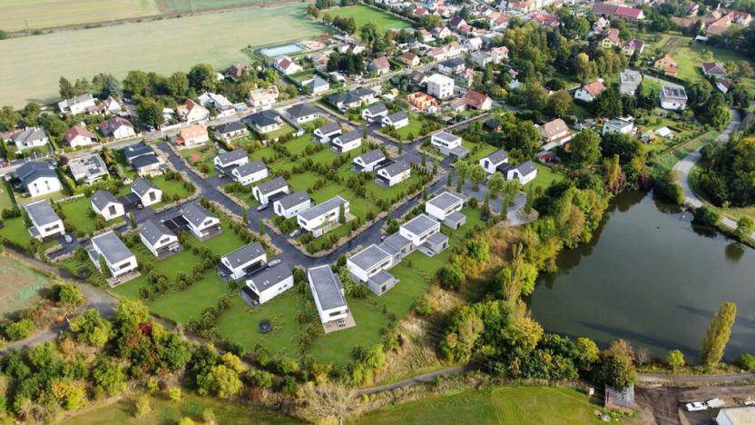 Prodej pozemku, Čelákovice - Záluží, Mstětická, 672 m2