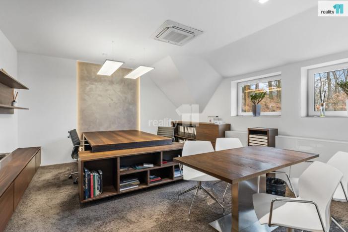 Prodej kanceláře, Liberec - Liberec XXV-Vesec, Lomová, 377 m2