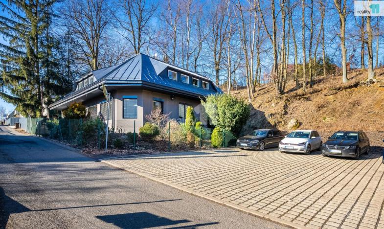 Prodej kanceláře, Liberec - Liberec XXV-Vesec, Lomová, 377 m2