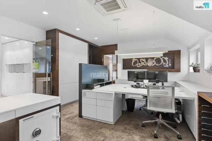 Prodej kanceláře, Liberec - Liberec XXV-Vesec, Lomová, 377 m2