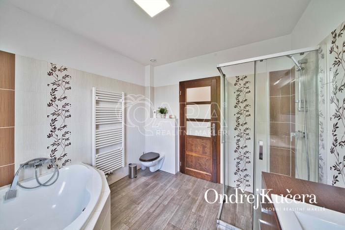 Prodej rodinného domu, Kostelec nad Labem, K Jahodovce, 140 m2