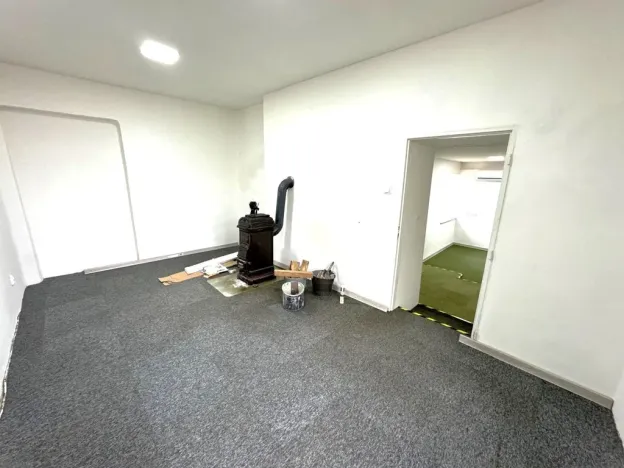 Pronájem výrobních prostor, Pavlov, 310 m2