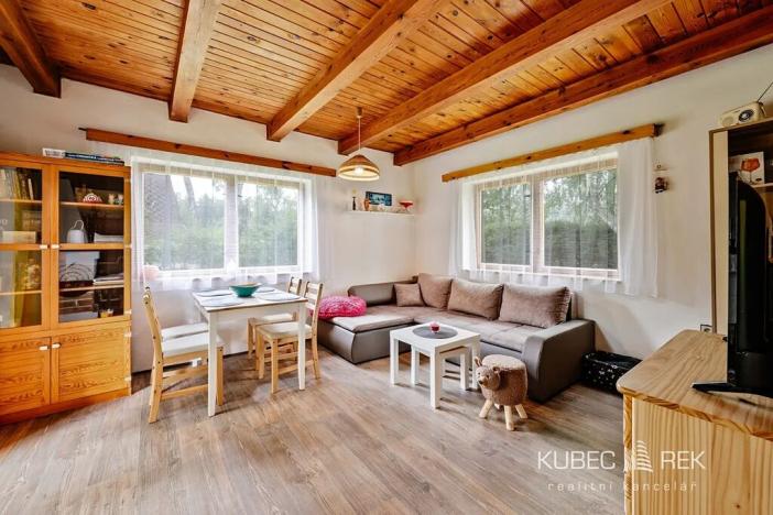 Prodej chaty, Benešov nad Černou, 67 m2