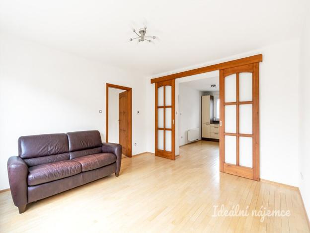 Pronájem bytu 3+1, Praha - Břevnov, Brixiho, 65 m2