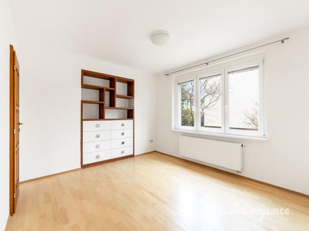 Pronájem bytu 3+1, Praha - Břevnov, Brixiho, 65 m2