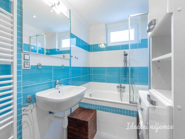 Pronájem bytu 3+1, Praha - Břevnov, Brixiho, 65 m2